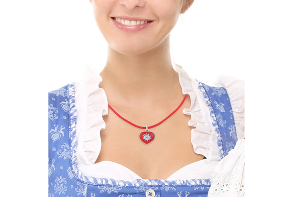 Gerry Eder • Collier mit Herzanhänger •  Seidenkordel rot • 925 Silber