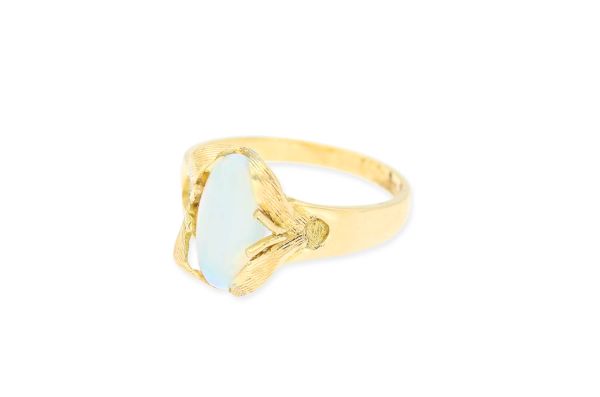 Ring • 750 Gold • Opal