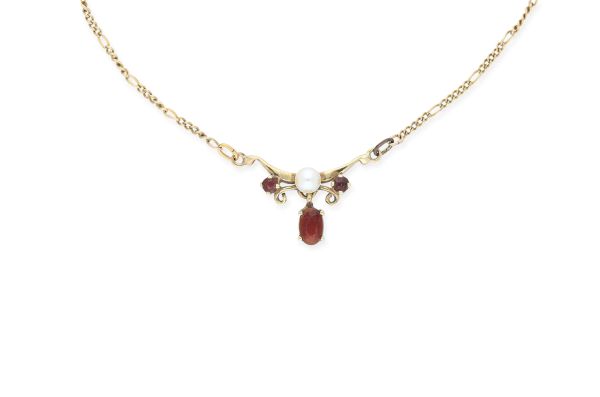 Collier • 333 Gold • Granat • Zuchtperle