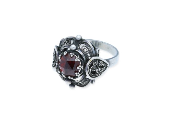 Trachten Ring • 925 Silber • Granat