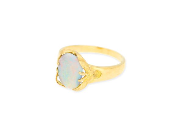 Ring • 750 Gold • Opal