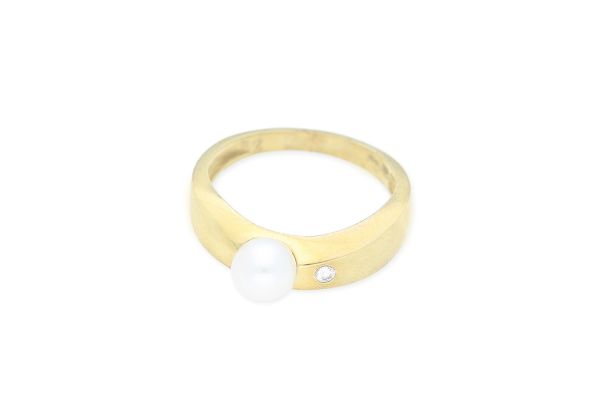 Ring • 333 Gold • Zuchtperle • Zirkonia